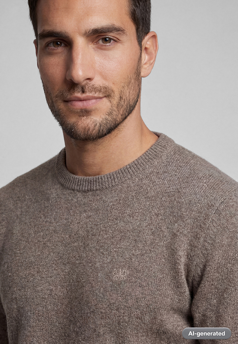 Wollpullover mit Rippdetails