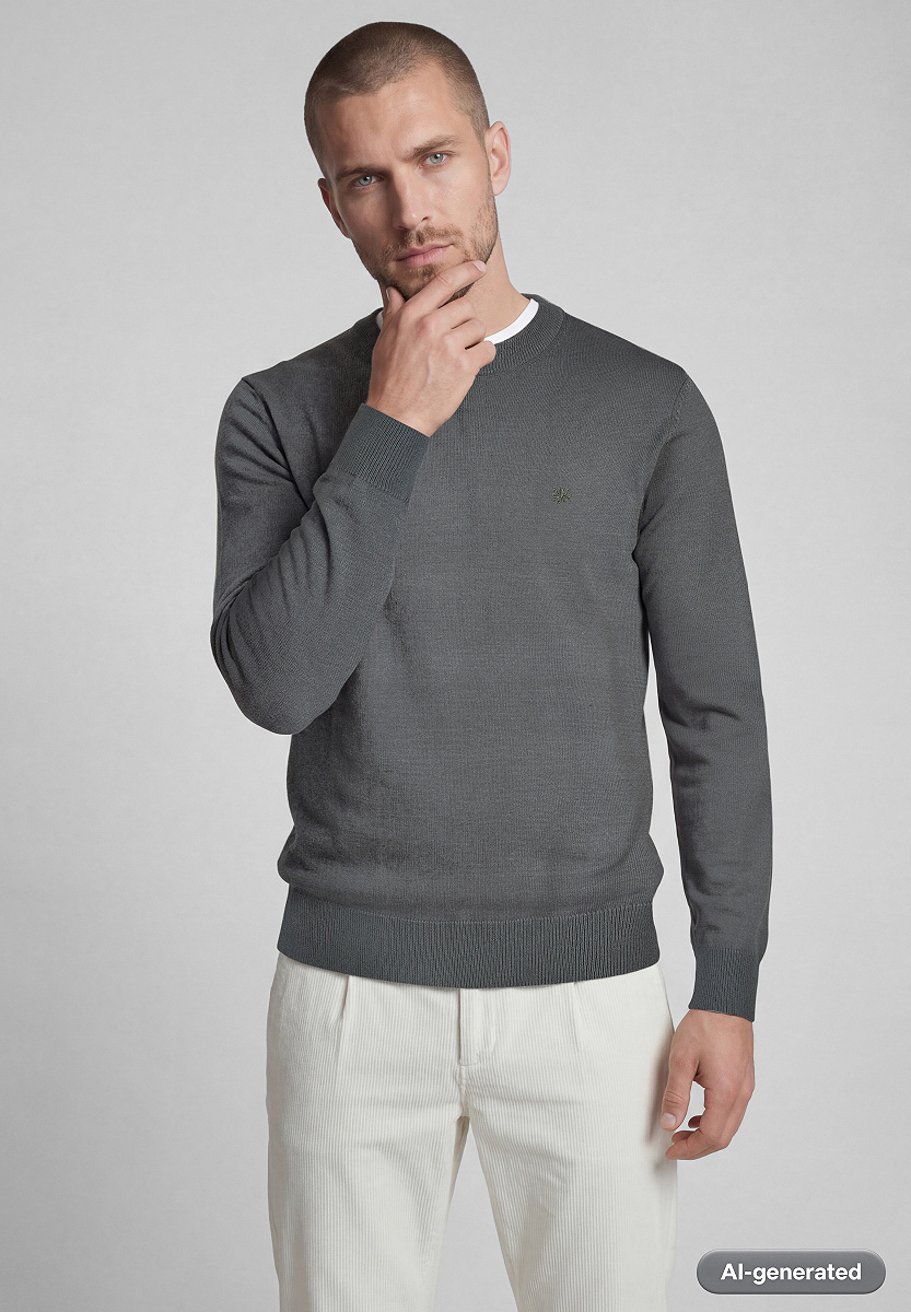 Weicher Pullover in Strickqualität