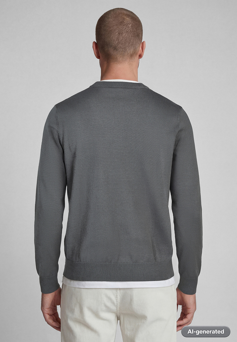 Weicher Pullover in Strickqualität